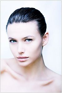 TopRq.com search results: Female beauty by Nikola Borissov
