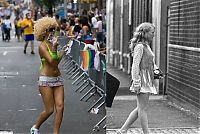 People & Humanity: girls now and then