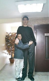 TopRq.com search results: Sultan Kosen, Tallest man in the world, 2 meters 47 centimeters, Turkey