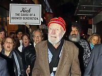 People & Humanity: Celebrities at the Occupy protests