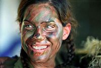 People & Humanity: army girls of israeli defense forces