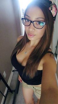 TopRq.com search results: girl with glasses