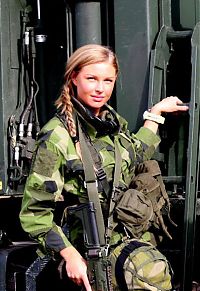People & Humanity: army girl
