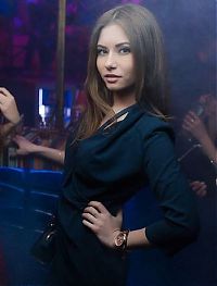 People & Humanity: Nightclub girls, Russia