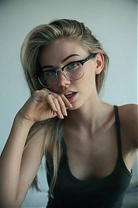 TopRq.com search results: girl with glasses
