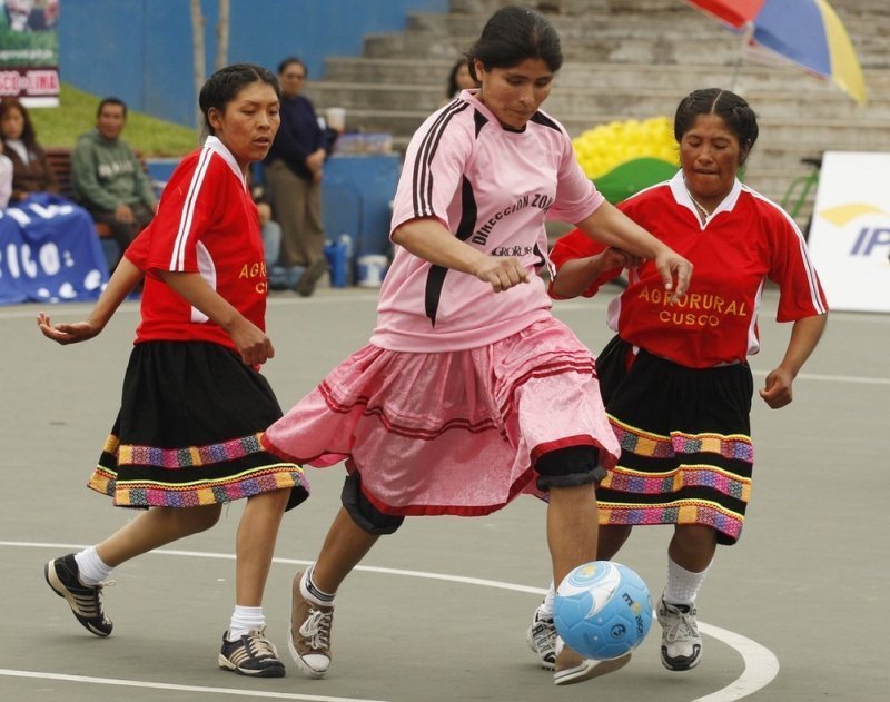 Women's football in Peru