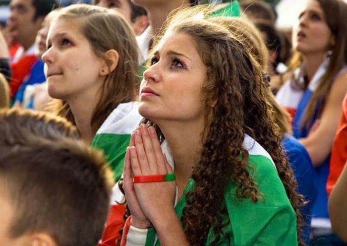 cute football fan girls