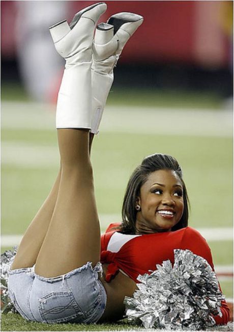 Atlanta Falcons NFL cheerleader girls