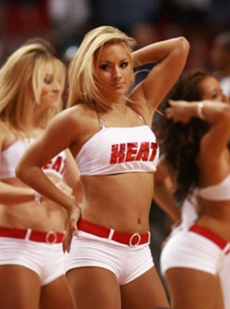 Miami Heat NBA cheerleader girls