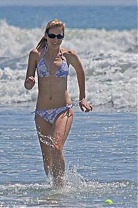 TopRq.com search results: beach girl running