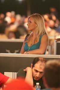 TopRq.com search results: 2011 World Series of Poker girls