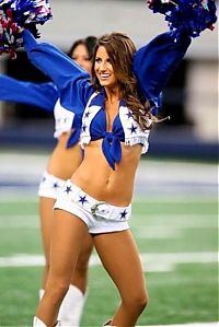 Sport and Fitness: DCC Dallas Cowboys NFL cheerleader girls