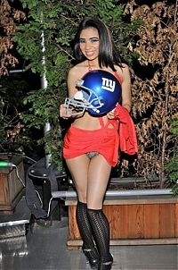 Sport and Fitness: super bowl girl fans