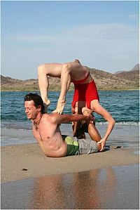 TopRq.com search results: acroyoga