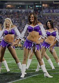 Sport and Fitness: Minnesota Vikings NFL cheerleader girls