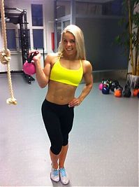 TopRq.com search results: strong fitness bodybuilding girl