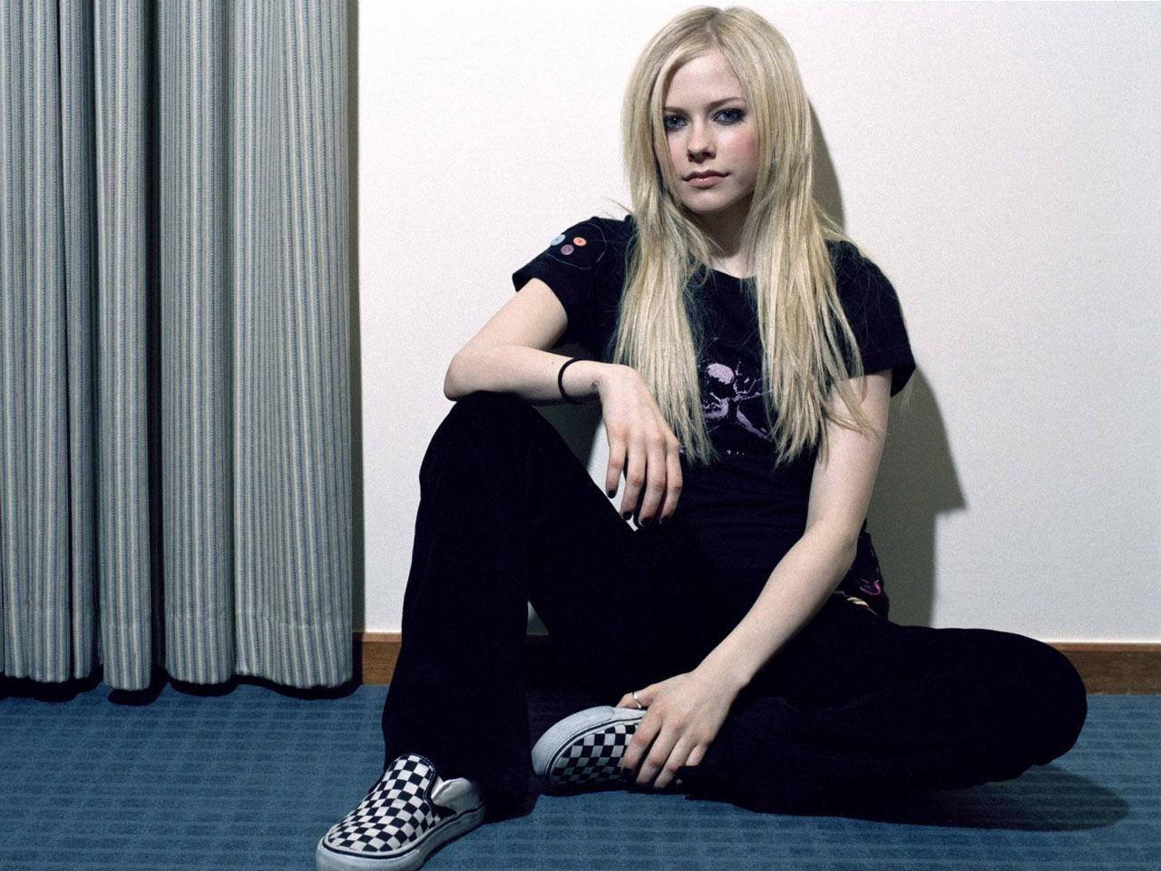 Avril Ramona Lavigne