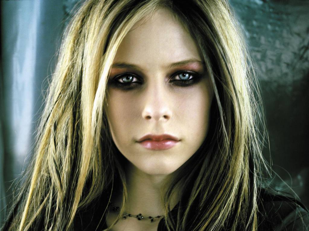 Avril Ramona Lavigne