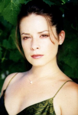 holly marie combs