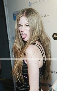 Celebrities: Avril Ramona Lavigne