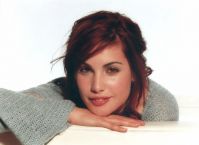 Celebrities: carly pope