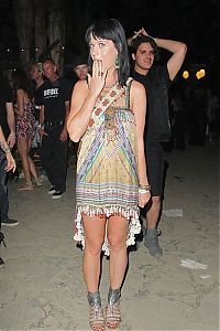 TopRq.com search results: Katy Perry making faces