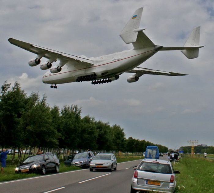 Antonov An-225 Mriya