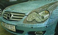 Transport: Mercedes-Benz SL500 coverd with Swarovski Crystal