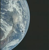 Earth & Universe: Project Apollo photography, human spaceflight missions