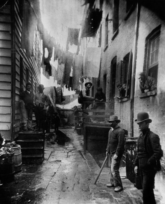 History: Life in the New York City, 19th century, United States