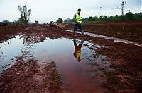 TopRq.com search results: Red sludge alumina factory reservoir pollutes villages, Hungary