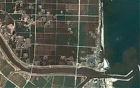 TopRq.com search results: Aerial photos before and after 2011 earthquake and tsunami, Japan