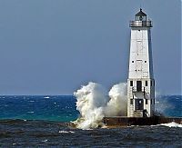 TopRq.com search results: lighthouse in waves