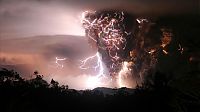 World & Travel: dirty thunderstorm, volcanic lightning weather phenomenon