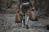 World & Travel: Oil bunkering, Nigeria