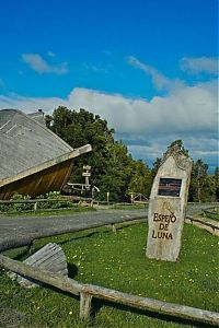 World & Travel: Espejo De Luna hotel, Chiloé Island, Chile