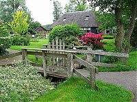 World & Travel: Giethoorn village, Overijssel, Steenwijkerland, Netherlands