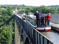 World & Travel: Pontcysyllte Aqueduct, Llangollen Canal, Wrexham County Borough, Wales, United Kingdom