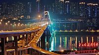World & Travel: Caiyuanba Bridge, Yangtze River, Chongqing, China